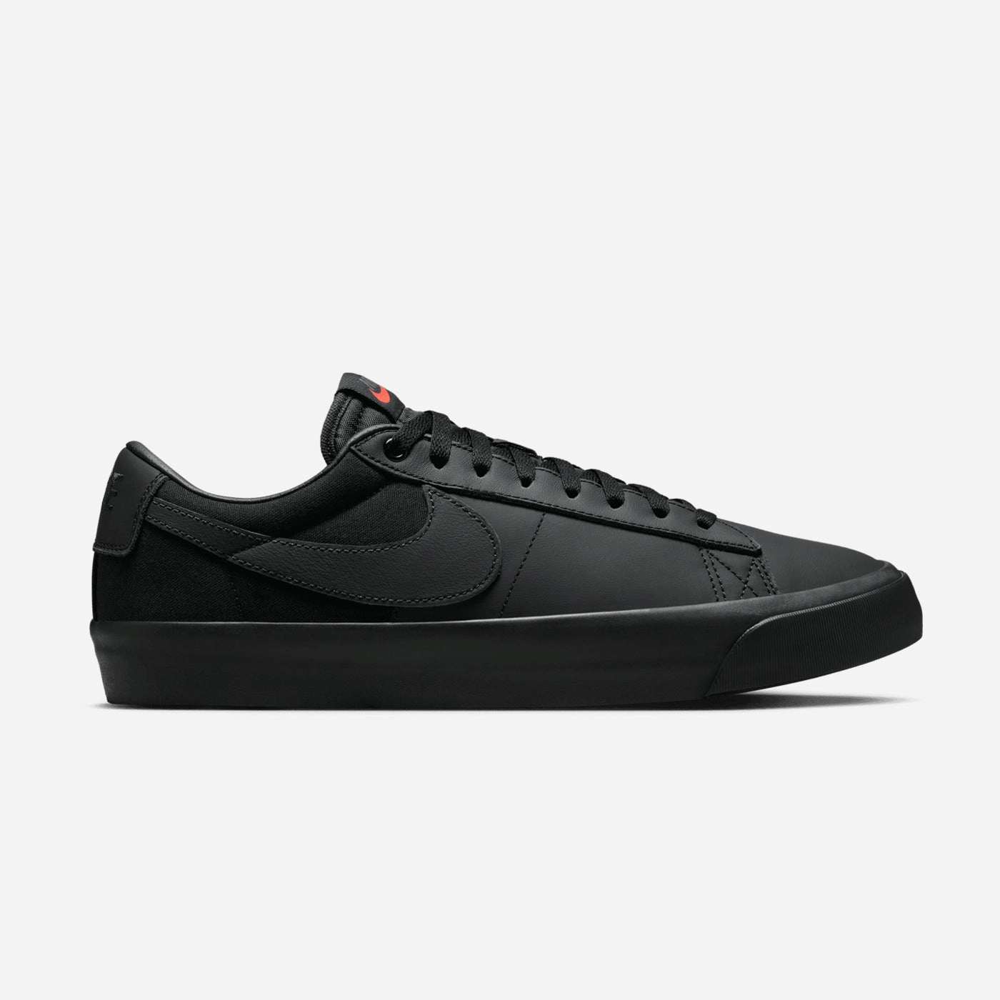 Easy Flex Blazer Low GT ISO (Triple Black)