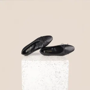 Modern Classic Design Workhorse Footwear Como - Black Herringbone