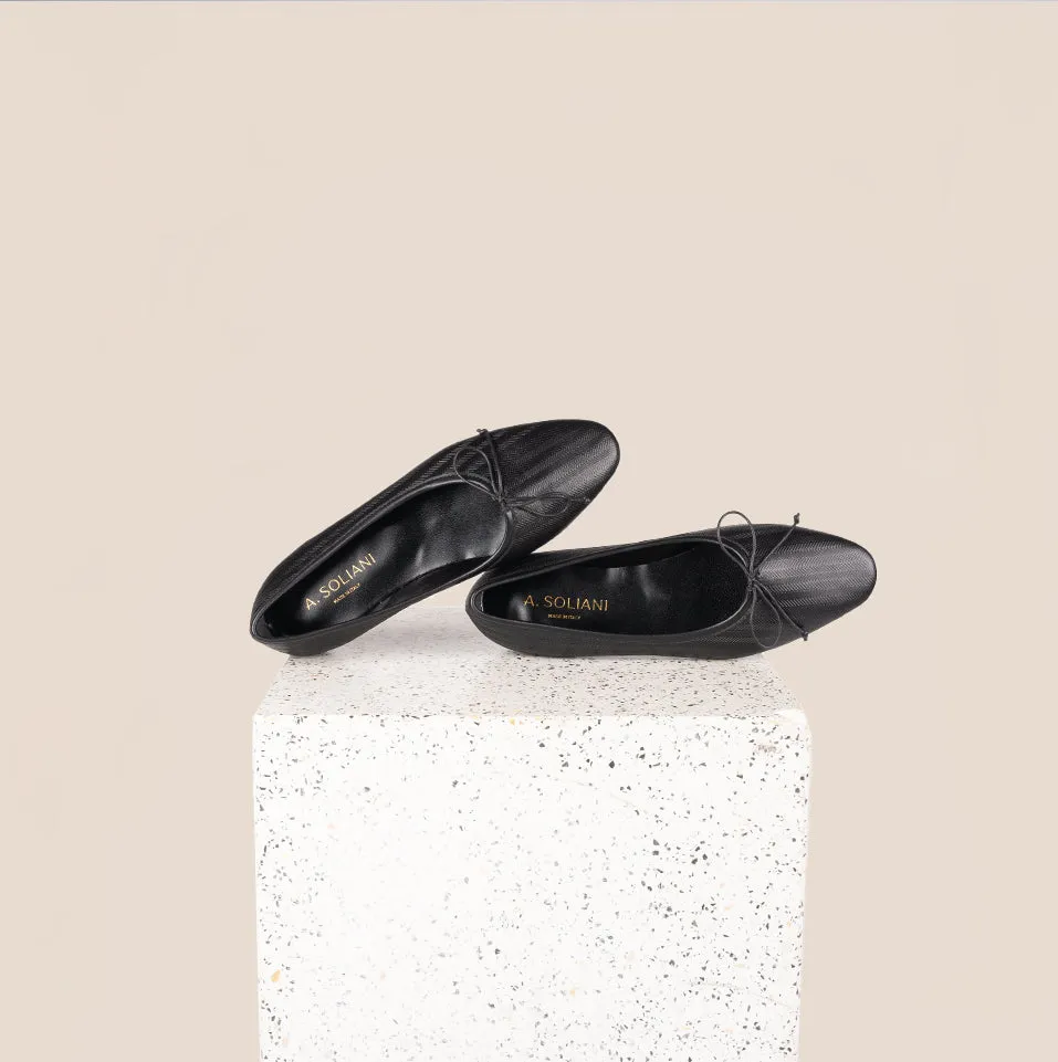 Modern Classic Design Workhorse Footwear Como - Black Herringbone