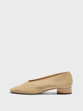 Delia Low-Heeled Ballet Pumps Timeless Look Versatile Cushion