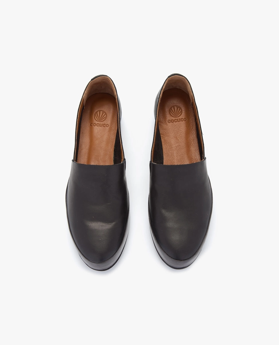 Timeless Fit Gentian Flat