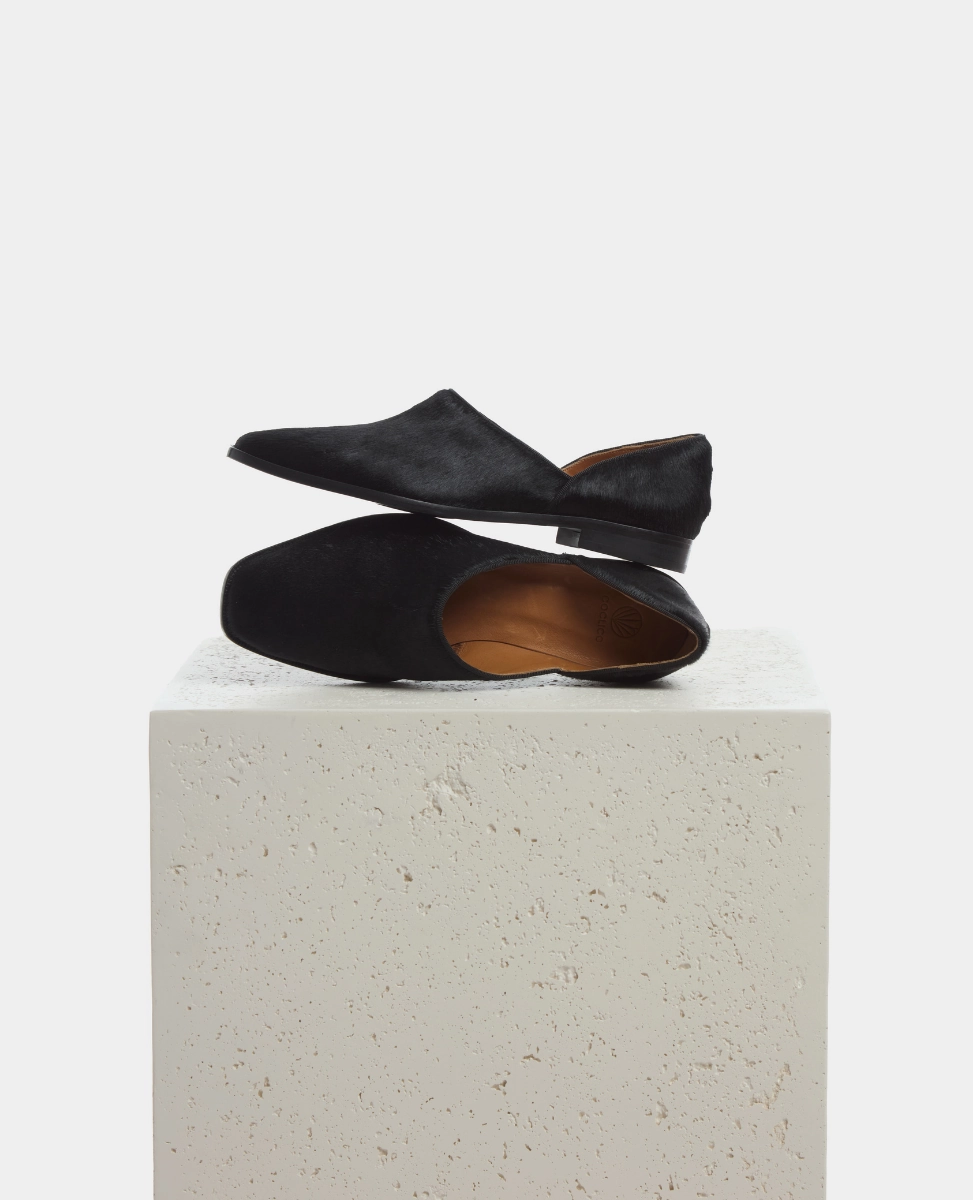 Travel Essential Jackie Opera Pump