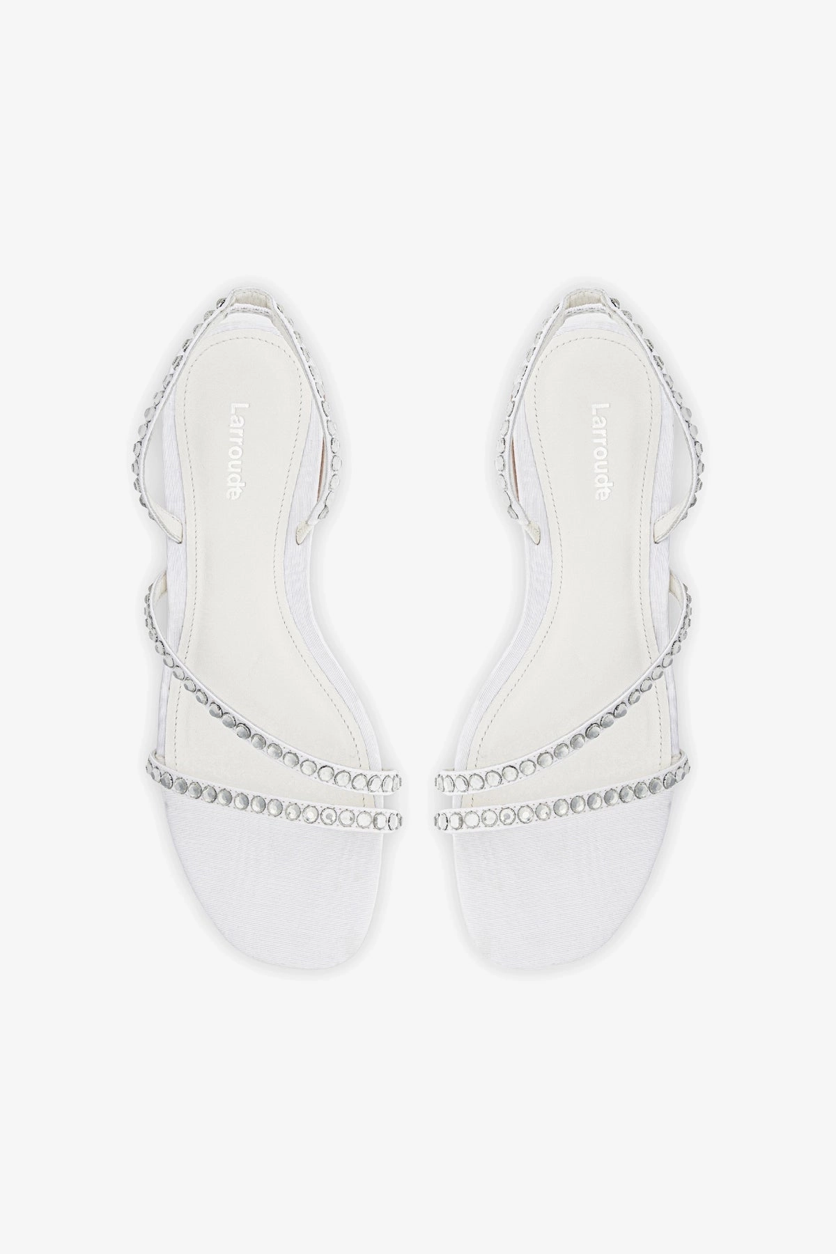 Trendy Sole Vicky Flat Sandal In White Fabric and Crystals