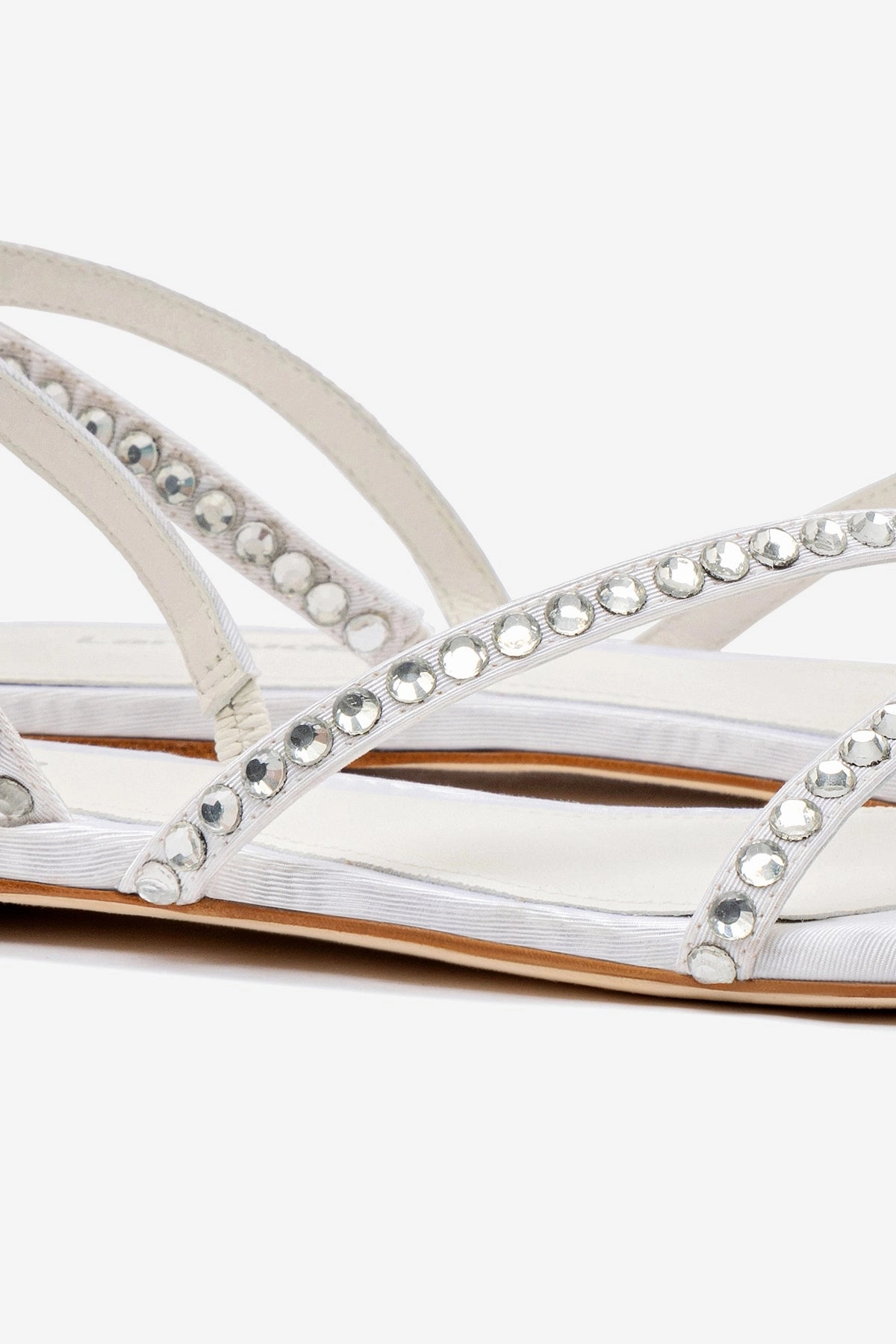 Trendy Sole Vicky Flat Sandal In White Fabric and Crystals