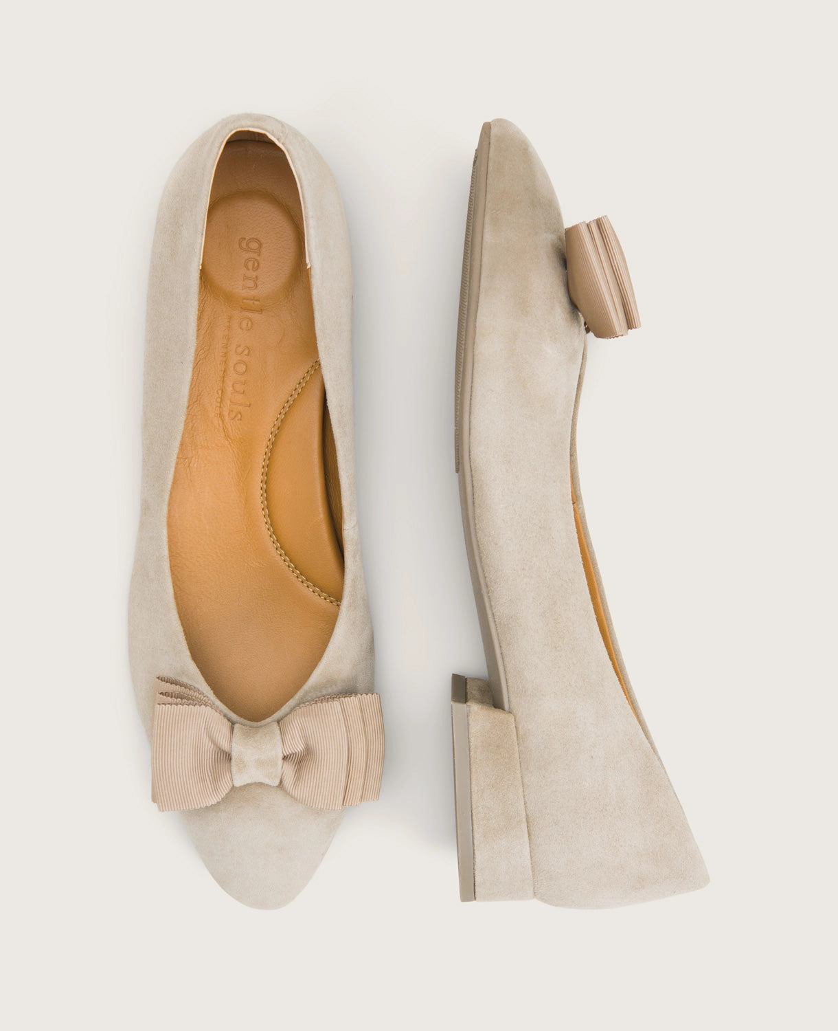 Trendy Walk GENTLE SOULS - Atlas Suede Bow Flat