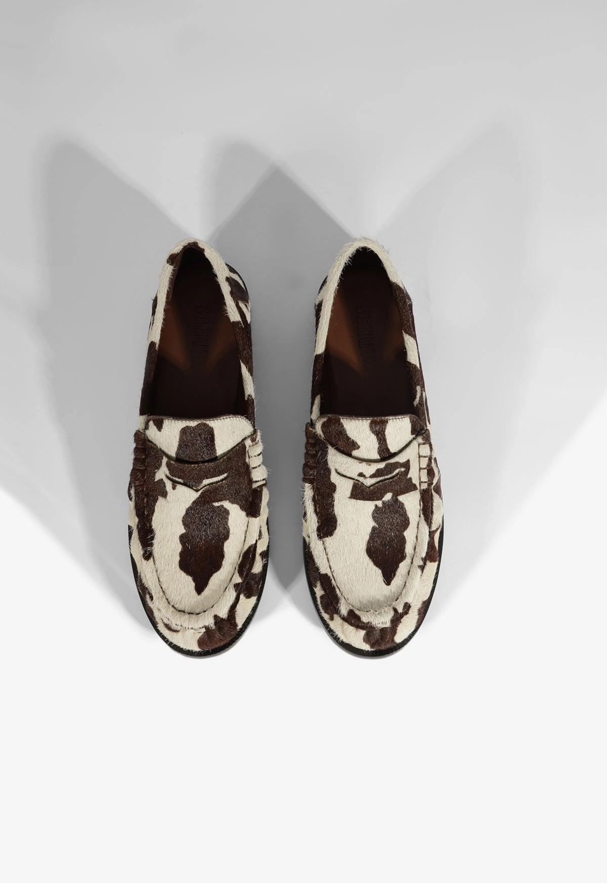 Tyche Calf Hair Flat Classic Fit