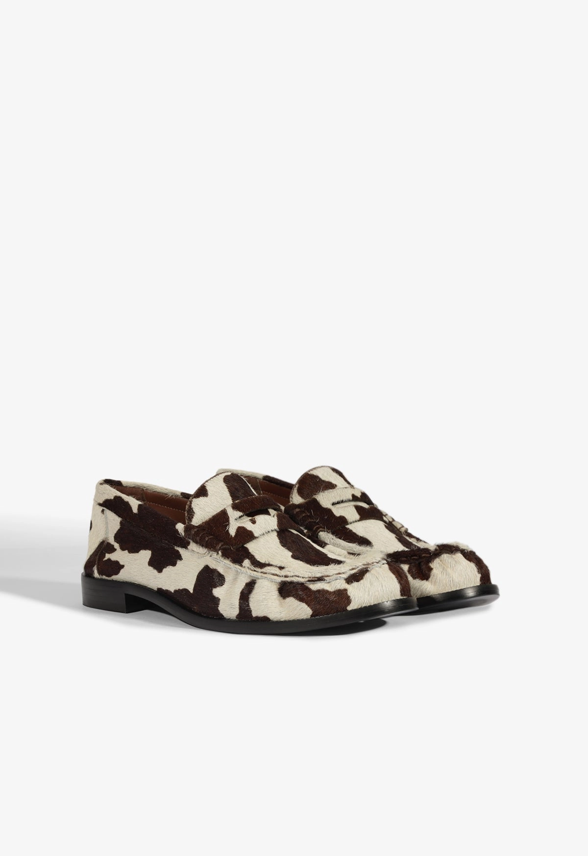 Tyche Calf Hair Flat Classic Fit
