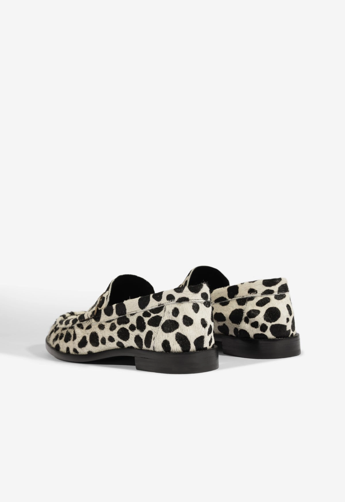 Tyche Calf Hair Flat Comfortable Wear
