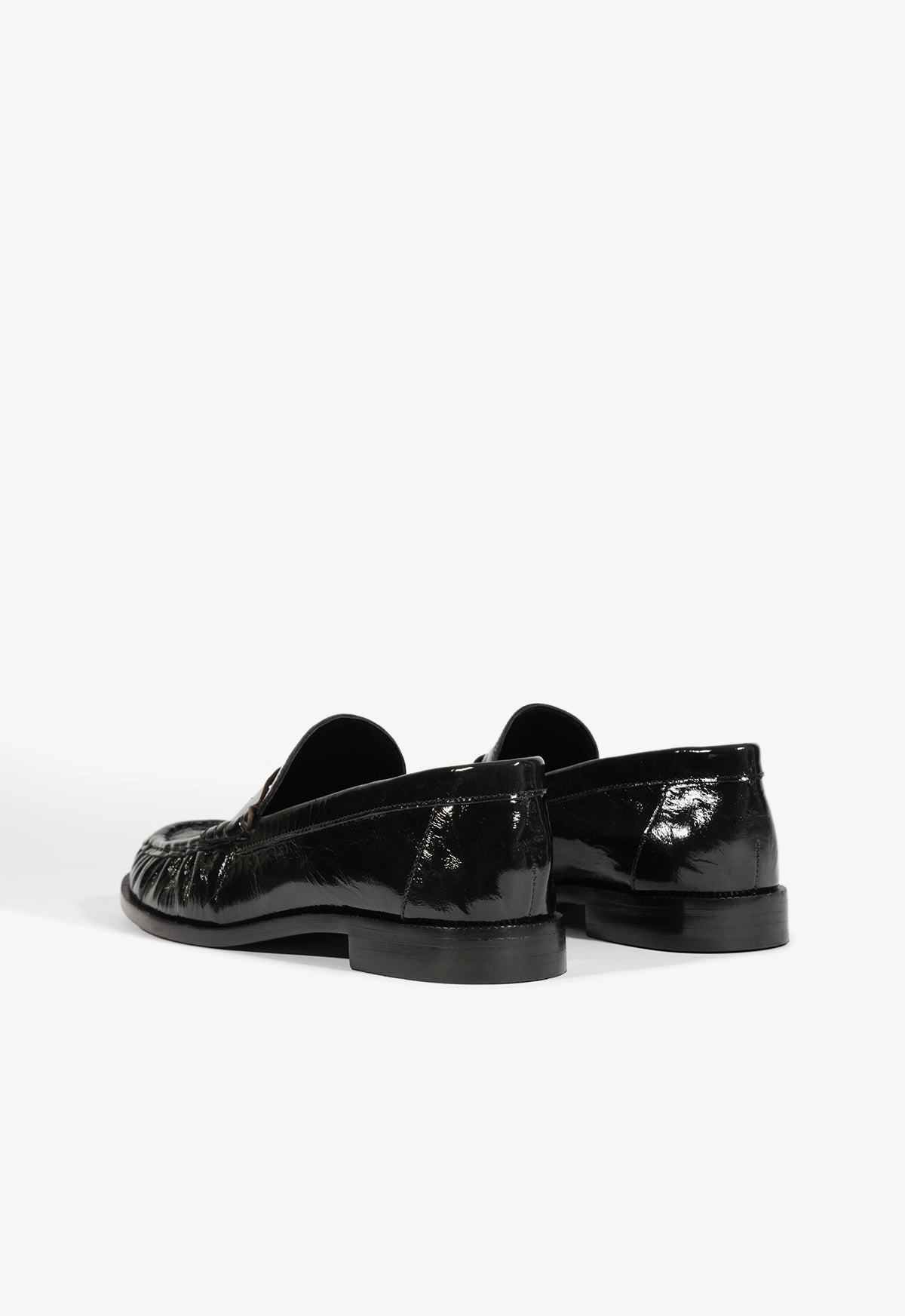 Tyche Patent Flat Sleek Finish