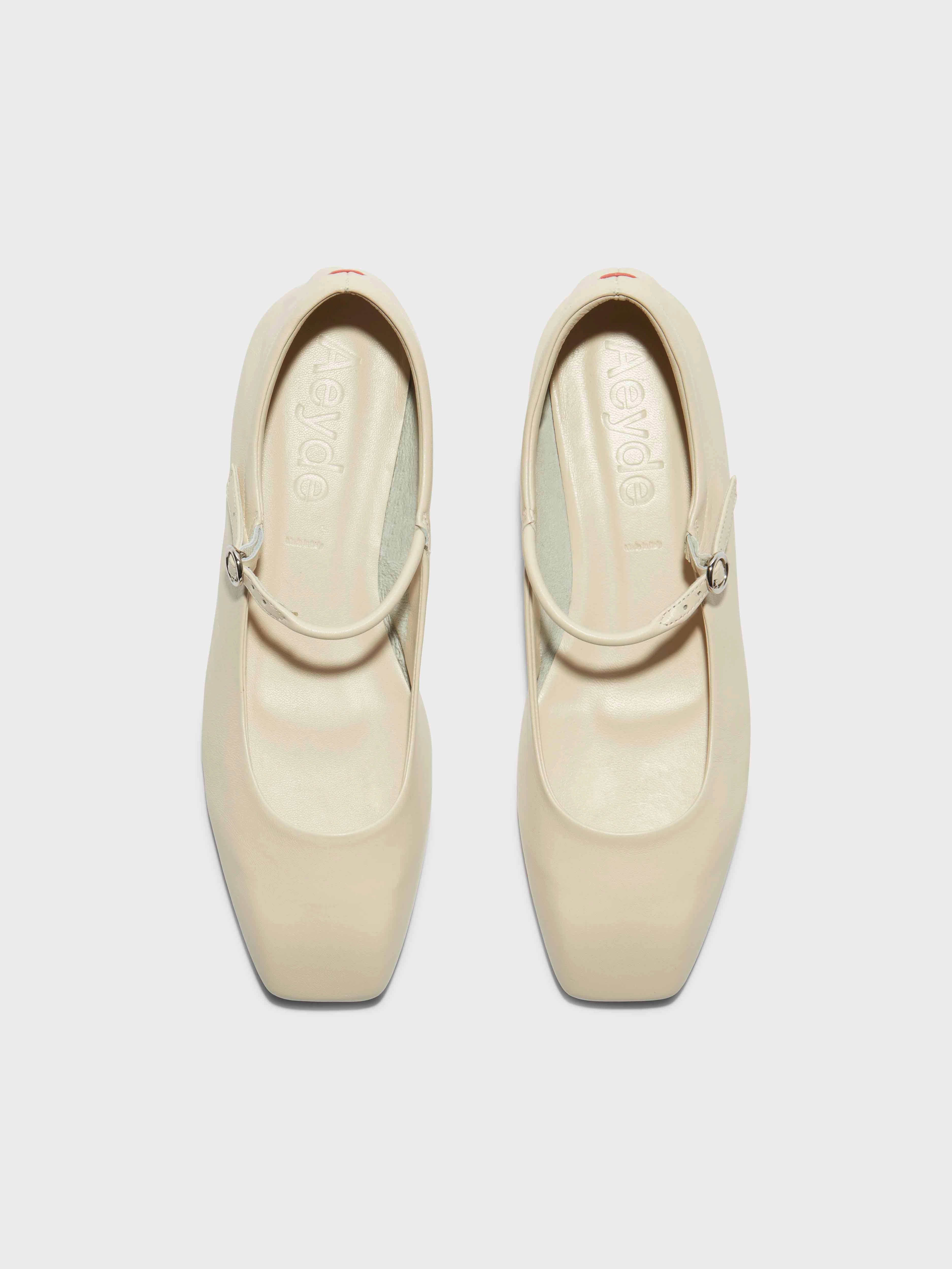 Uma Mary-Jane Flats Casual Style
