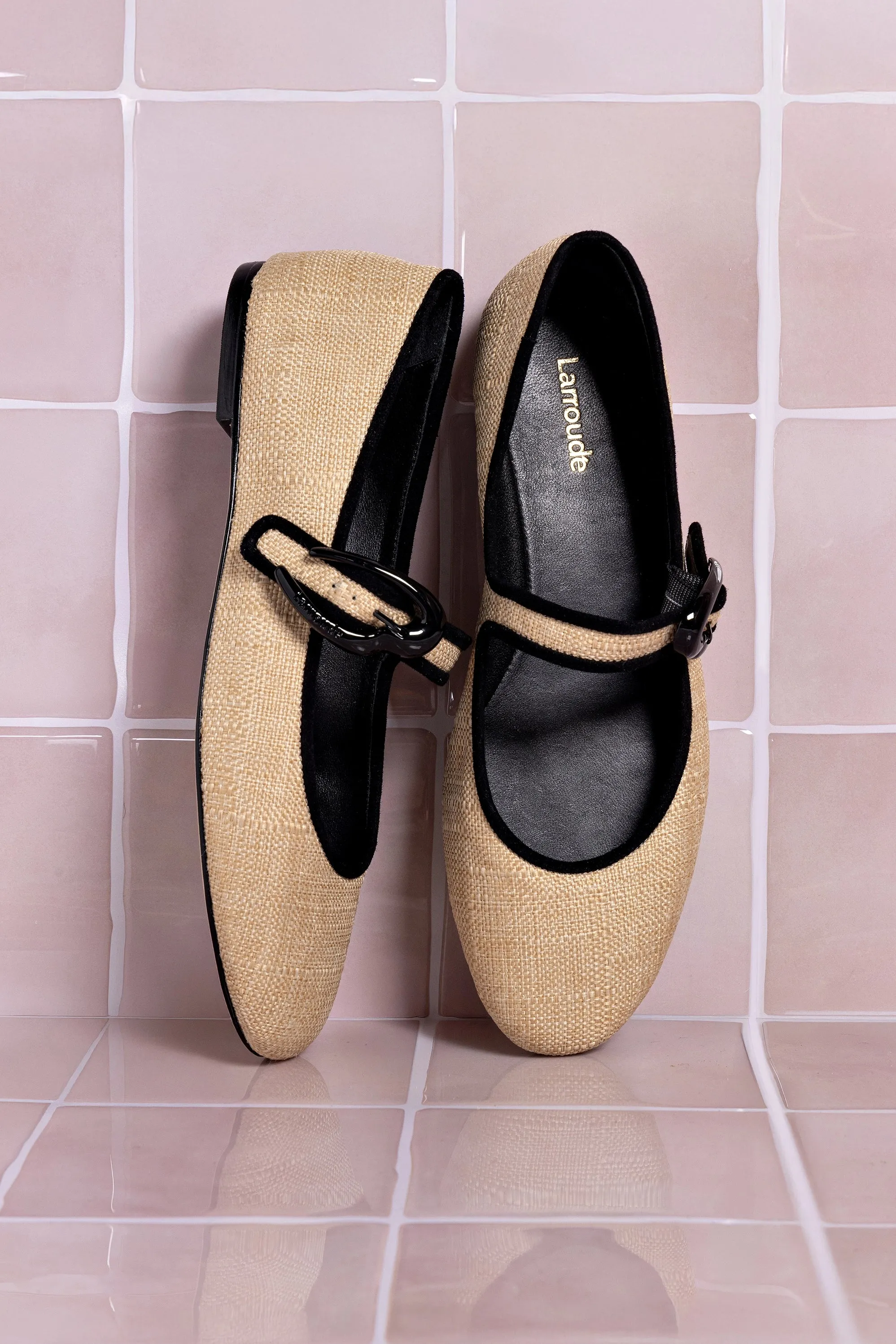 Verona Ballet Flat In Beige Raffia and Black Trimming High Comfort