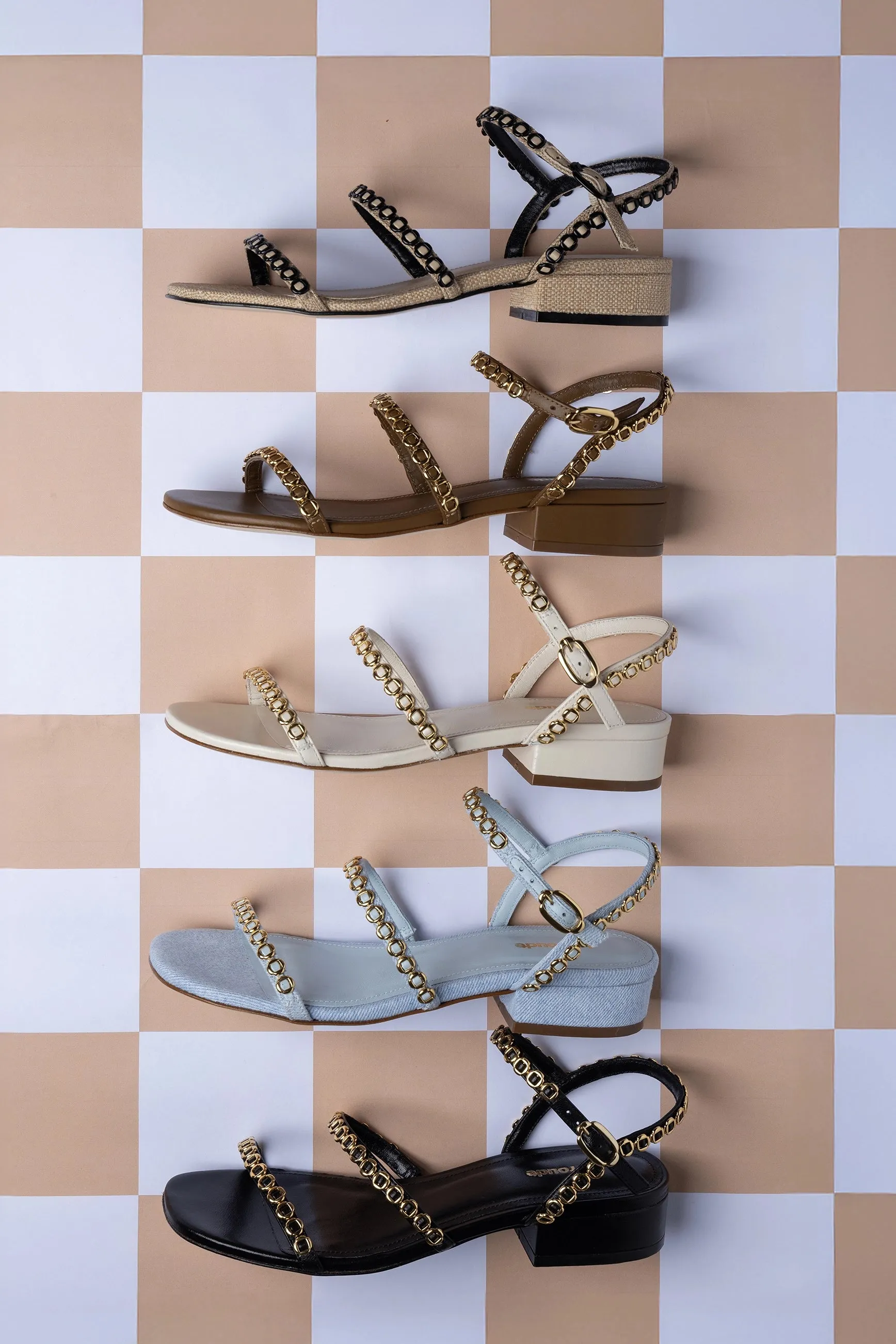 Versatile use Milanina Flat Sandal In Beige Raffia