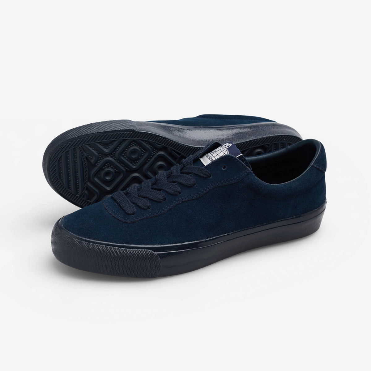 VM001 Low Suede (Full Dip Blues) Grip Elite