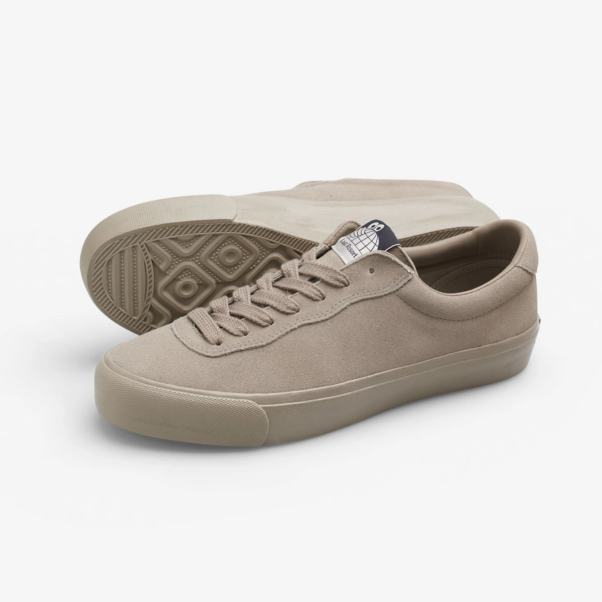VM001 Low Suede (Silver Birch) Board Pro Max