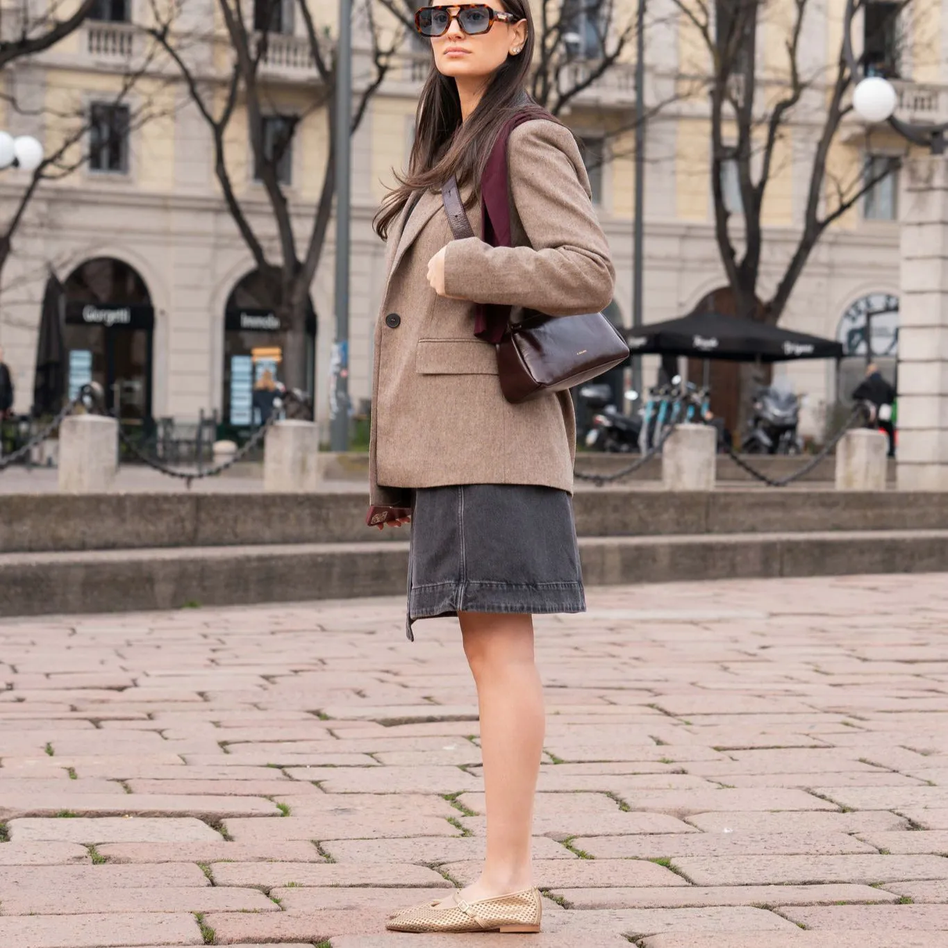 Walking Essential Cori - Perforated Gold Foil