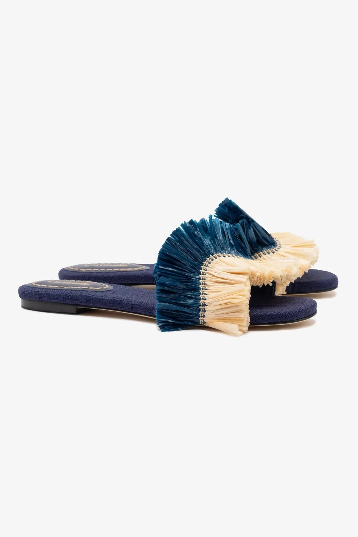 Walking Essential Ivy Fringe Flat In Navy Raffia