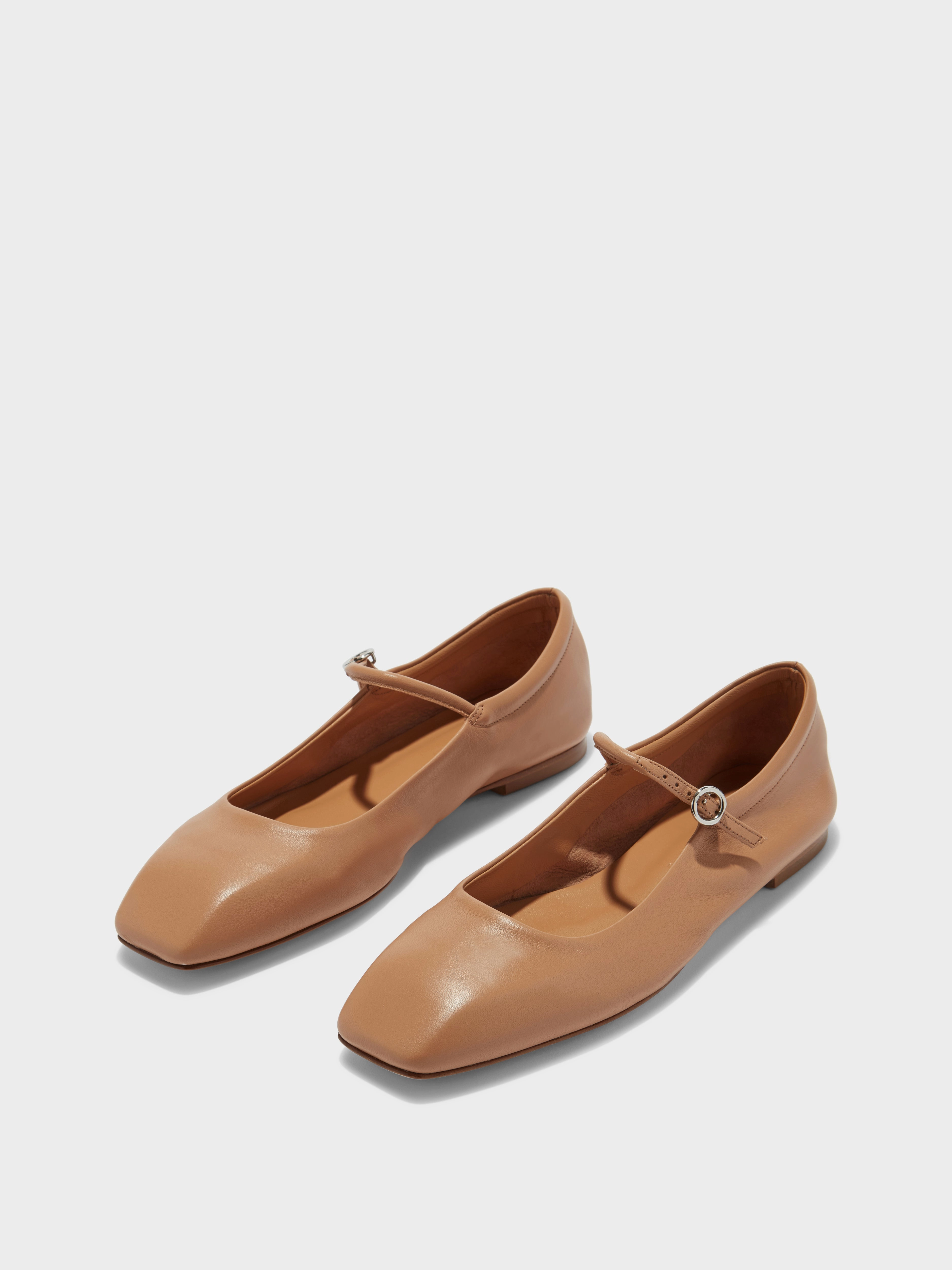 Weekend Ready Uma Mary-Jane Flats