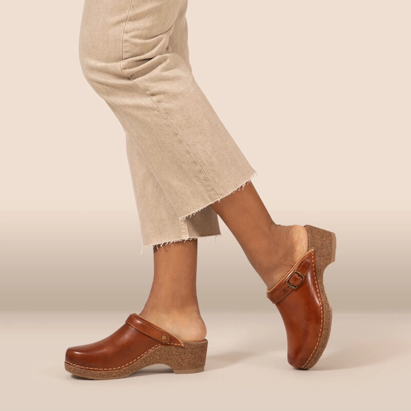 WOMEN'S BECKIE Soft Dash