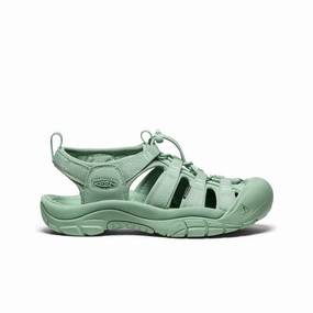 Simple Look Cafe Outfit Women's Newport H2  |  Monochrome/Granite Green