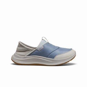 Practical Walk Women's Whyser Slip-On  |  Faded Denim