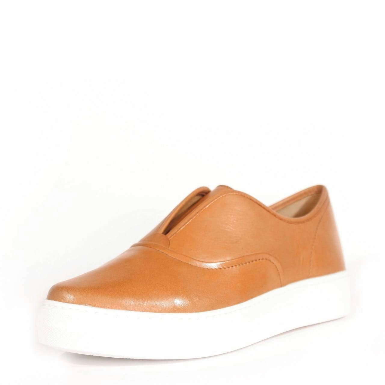 Wonder Slip On Leather Sneakers Elegant Comfort